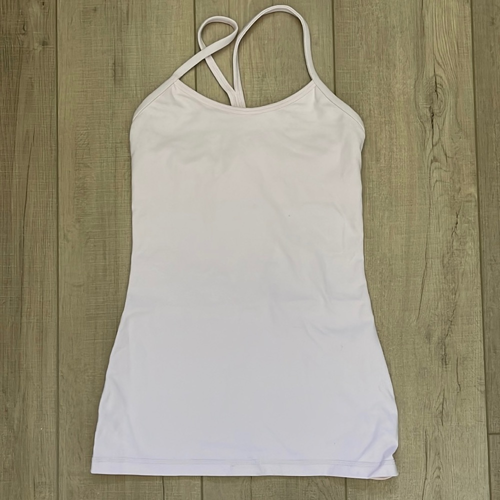 Lululemon tank w/ built in bra